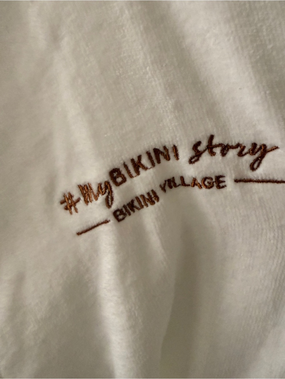 NWT Bikini Village Hooded Terry Robe White Size L/XL Spa Robe - Picture 4 of 5